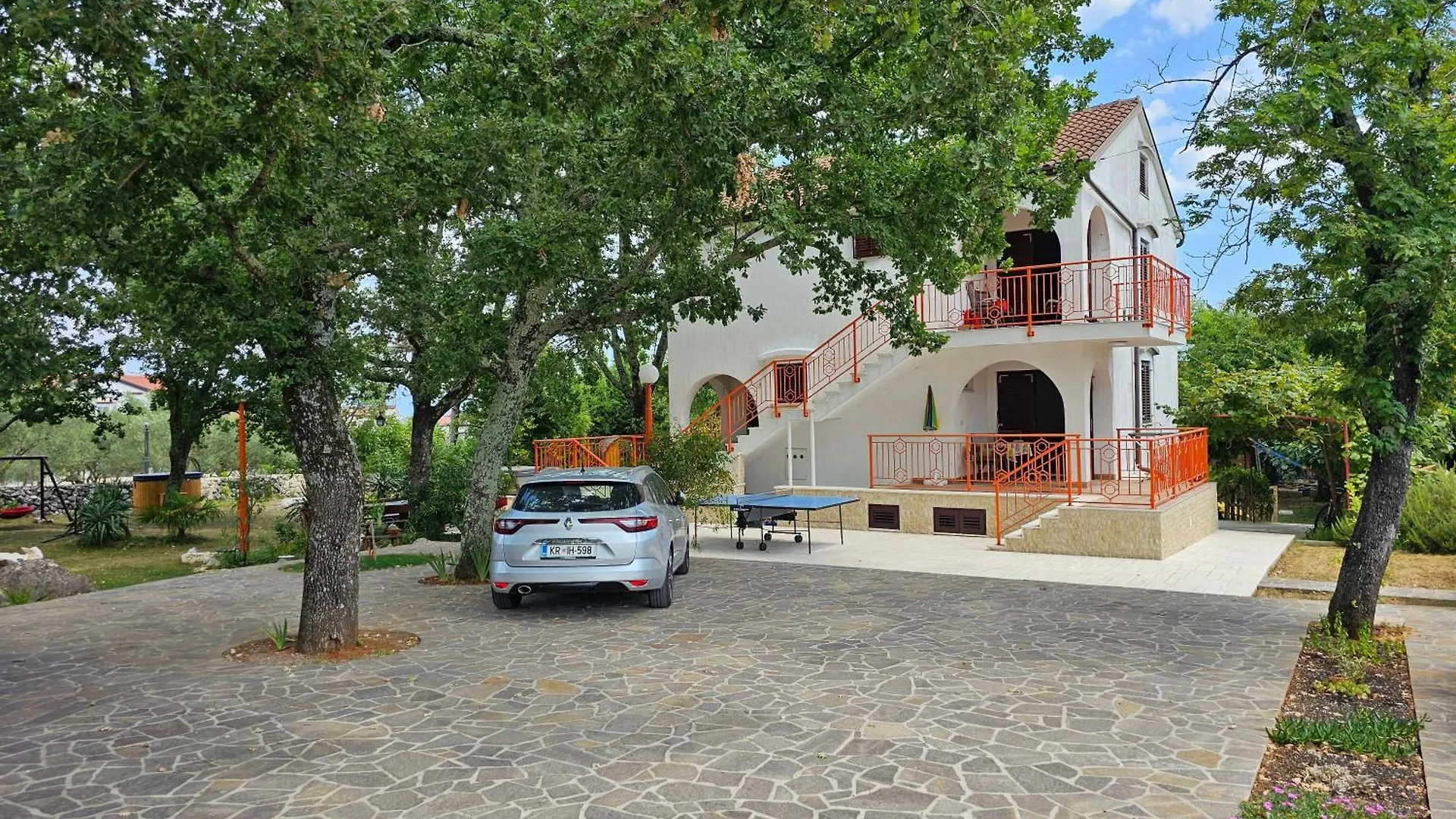 Villa Kucan Porat